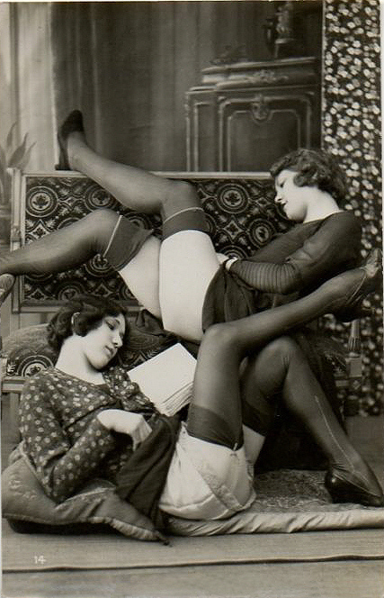 woman-reading-vintage-photograph